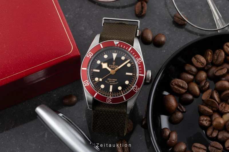 Tudor Black Bay steel automatic men's watch 79220R [2605657]
