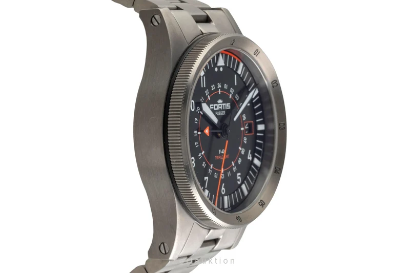 Fortis F-43 titanium automatic men's watch F4260000 [2605370]