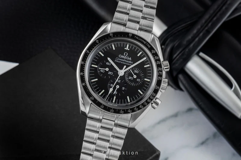 Omega Speedmaster Moonwatch chronograph steel manual winding men's watch 310.30.42.50.01.001 LP: 7600EUR [2605264]