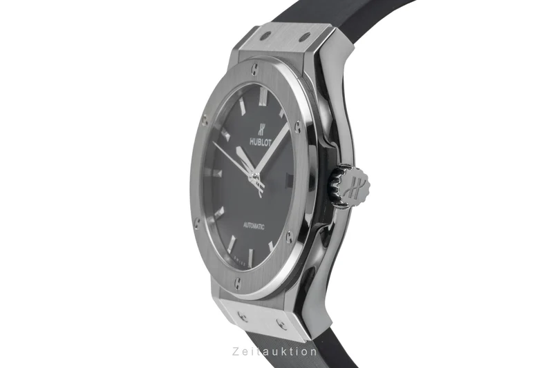 Hublot Classic Fusion titanium automatic men's watch 542.NX.1171.RX LP: 8500EUR [2604901]