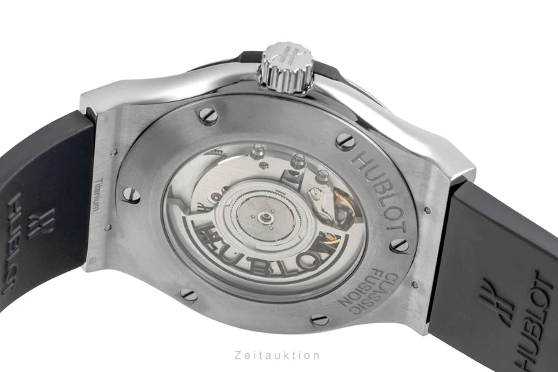 Hublot Classic Fusion titanium automatic men's watch 542.NX.1171.RX LP: 8500EUR [2604901]