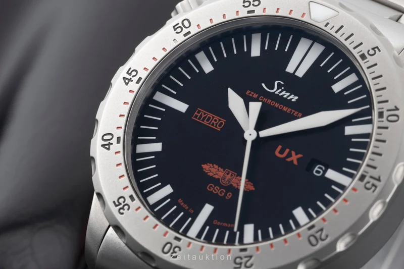 Sinn UX EZM 2B steel quartz men's watch 403.031 LP: 2700EUR [2605186]