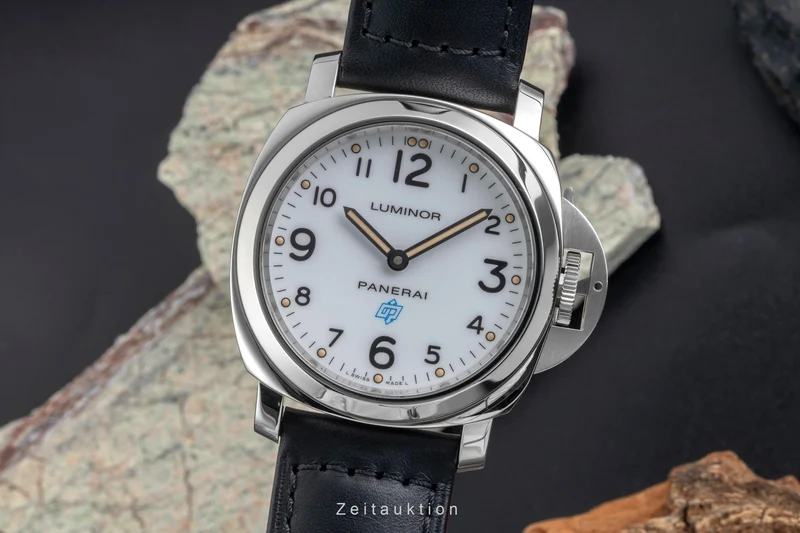 Panerai Luminor steel manual winding men's watch PAM00630 LP: 5700EUR [2604886]