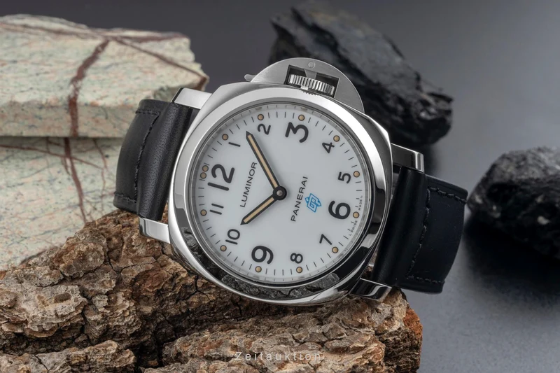 Panerai Luminor steel manual winding men's watch PAM00630 LP: 5700EUR [2604886]