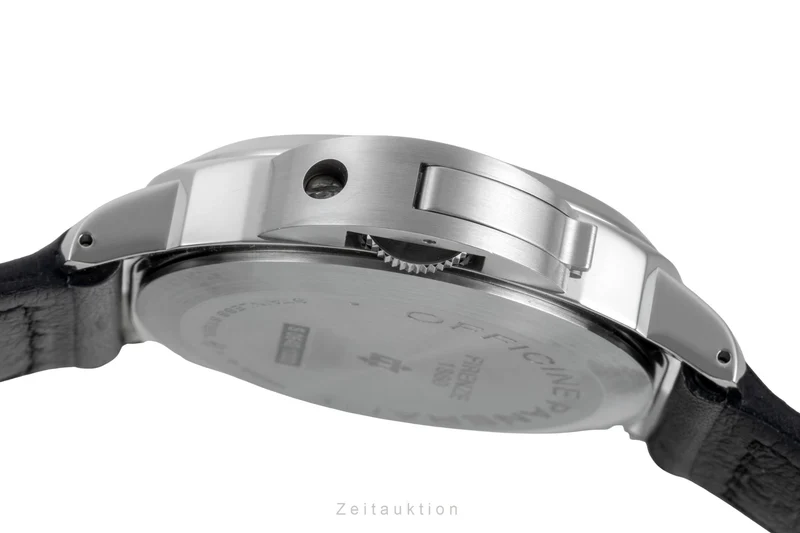 Panerai Luminor steel manual winding men's watch PAM00630 LP: 5700EUR [2604886]