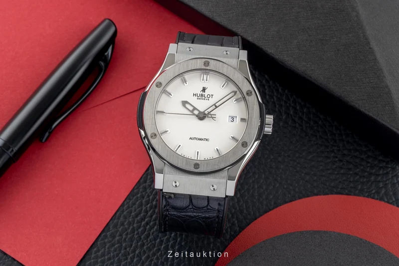 Hublot Classic Fusion titanium automatic men's watch 542.NX.2611.LR LP: 9200EUR [2604856]