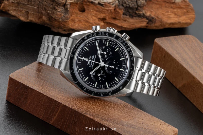 Omega Speedmaster Moonwatch chronograph steel manual winding men's watch 310.30.42.50.01.002 LP: 8700EUR [2604883]