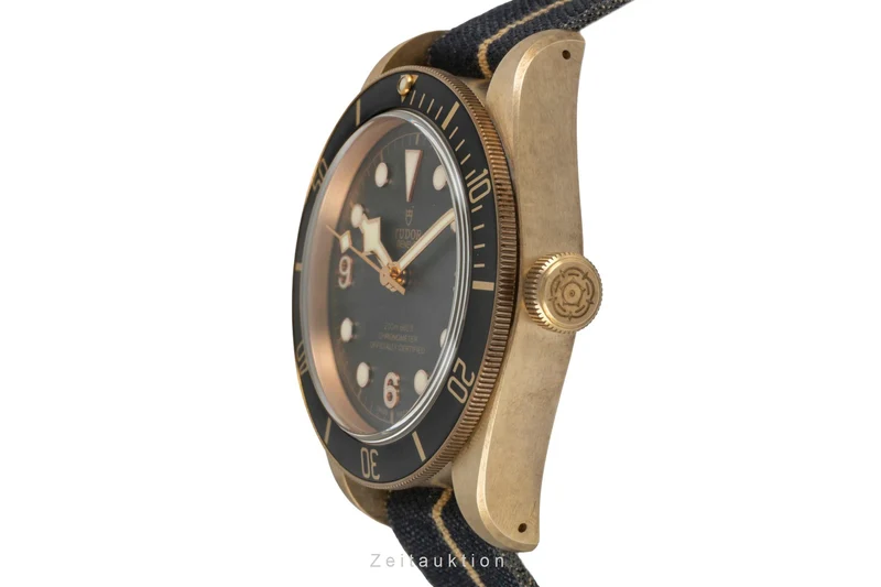 Tudor Black Bay bronze automatic men's watch 79250BA-0002 LP: 4910EUR [2604974]