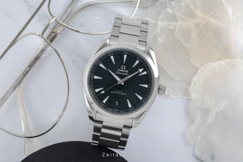 Omega Seamaster steel automatic men's watch 220.10.41.21.10.001 LP: 6800EUR [2605237]