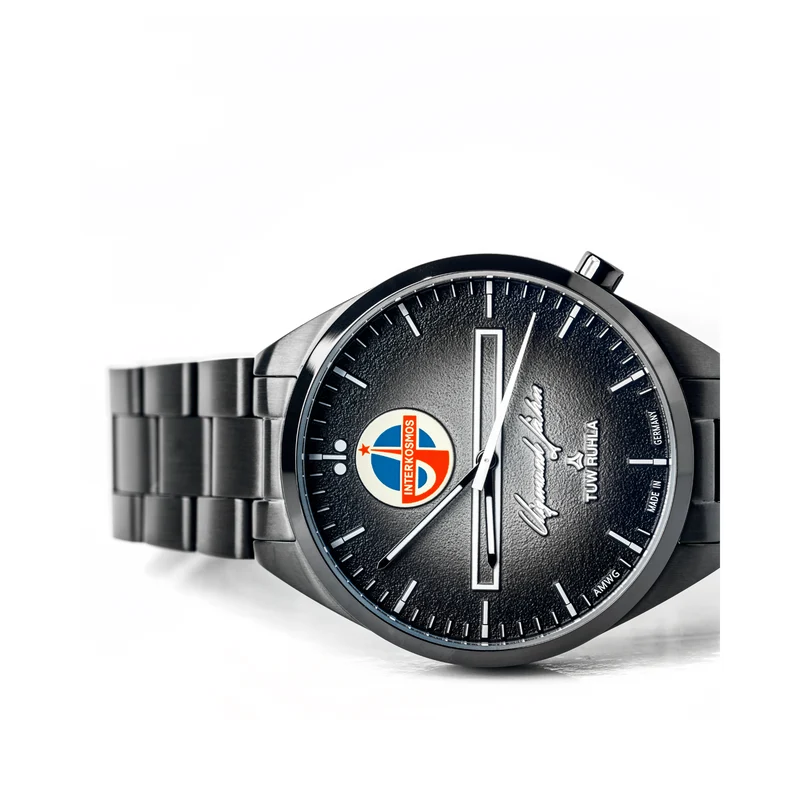 Interkosmos Jahn Black