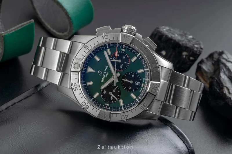 Breitling Avenger chronograph steel automatic men's watch AB0146101L1A1 LP: 7350EUR [2605409]