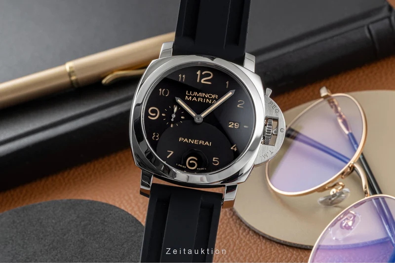 Panerai Luminor Marina steel automatic men's watch PAM00359 LP: 9900EUR [2605262]
