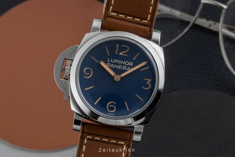 Panerai Luminor steel manual winding men's watch PAM01732 LP: 8900EUR [2604771]