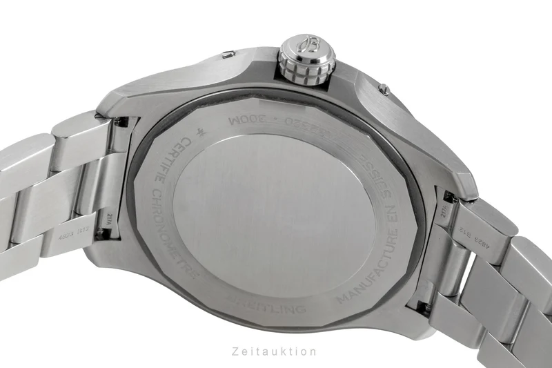 Breitling Avenger steel automatic men's watch A32320101B1A1 LP: 5750EUR [2605209]