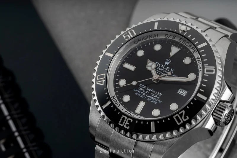 Rolex Sea-Dweller steel automatic men's watch 116660 [2605279]