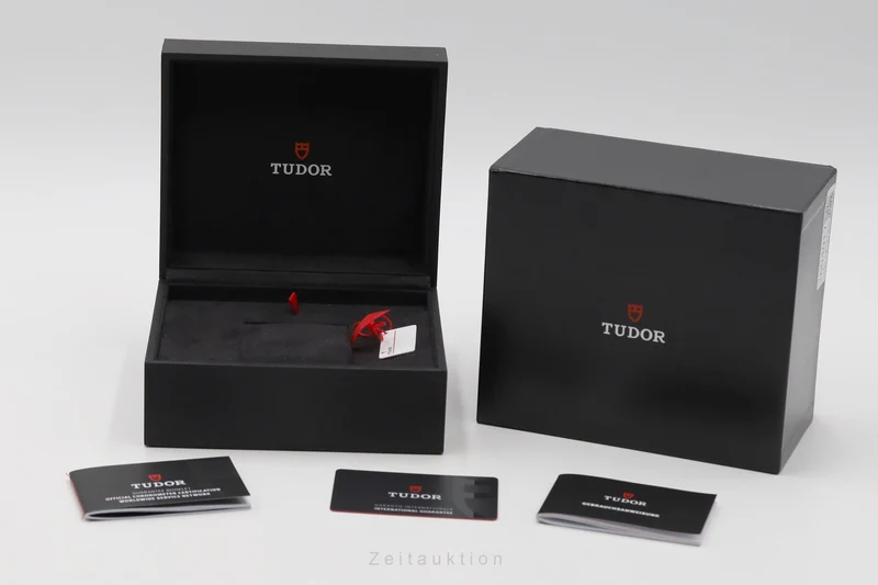 Tudor Black Bay steel automatic men's watch M79470-0001 LP: 4610EUR [2604017]
