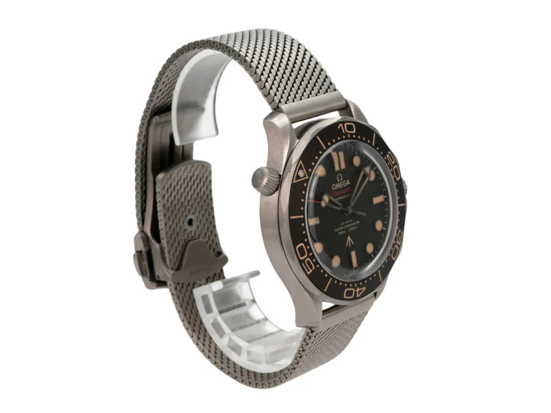 OMEGA Seamaster Diver 300M 007 Edition 210.90.42.20.01.001