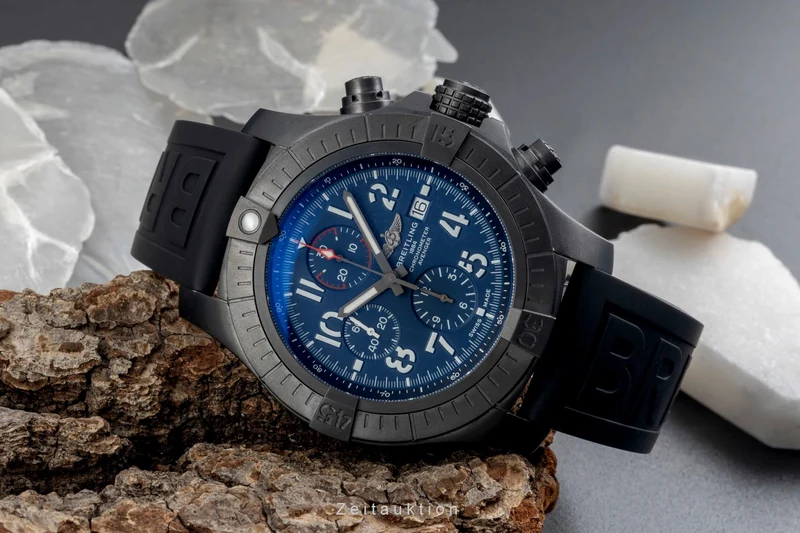 Breitling Super Avenger chronograph titanium automatic men's watch V13375101C1X1 [2604912]