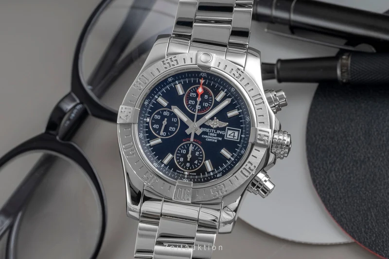 Breitling Avenger II chronograph steel automatic men's watch A1338111/BC32 [2604877]