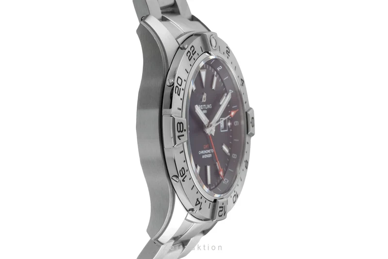 Breitling Avenger steel automatic men's watch A32320101B1A1 LP: 5750EUR [2604836]