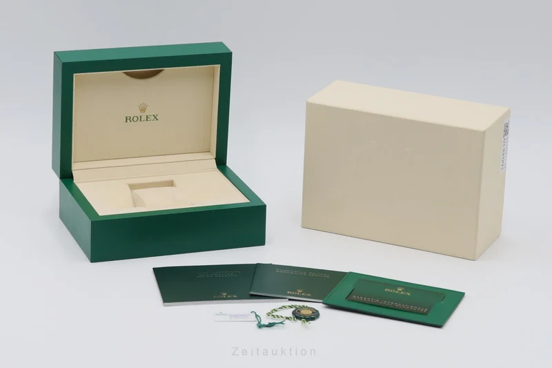 Rolex Sea-Dweller steel automatic men's watch 126600 [2604830]