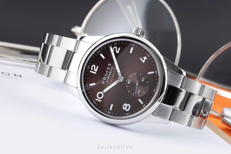Nomos Club steel automatic men's watch 759 LP: 3000EUR [2604735]