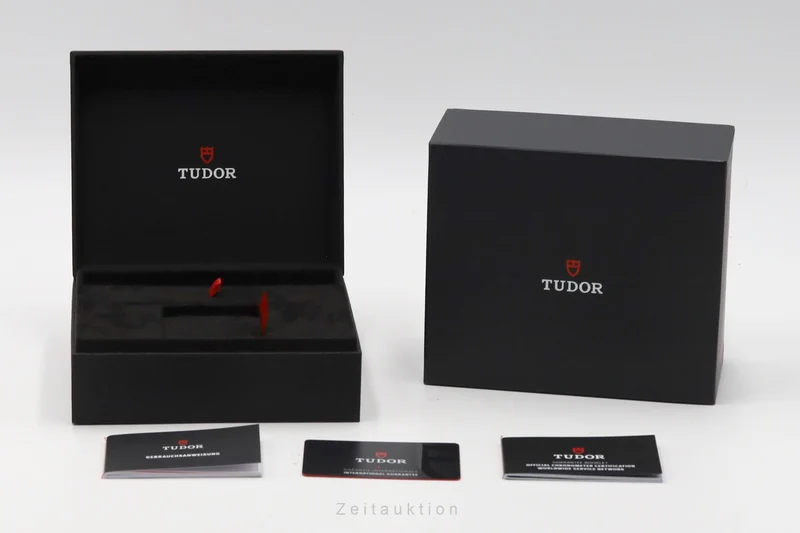Tudor Black Bay steel automatic men's watch M79830RB-0001 LP: 4780EUR [2604632]