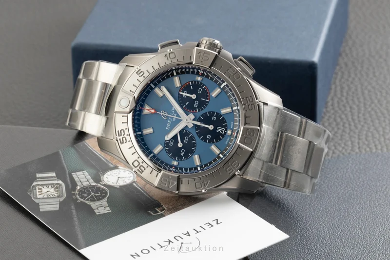Breitling Avenger chronograph titanium automatic men's watch EB0148101C1E1 LP: 10150EUR [2603647]
