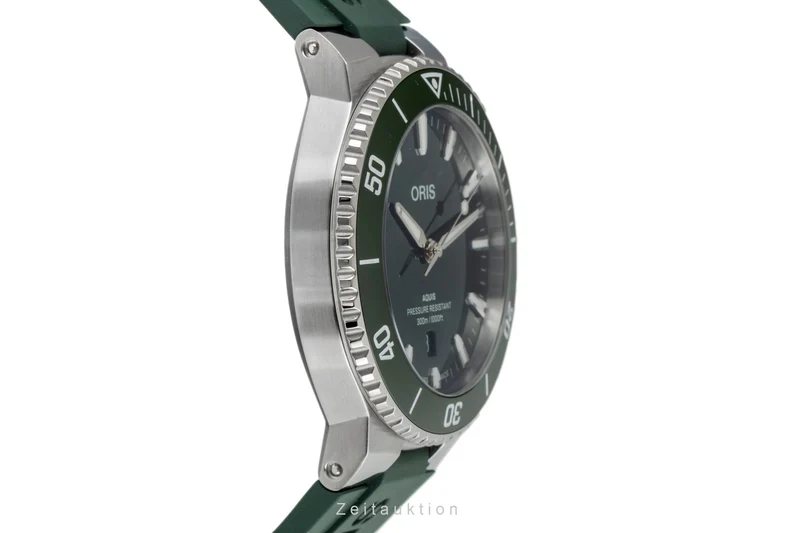 Oris Aquis Date steel automatic men's watch 01 733 7789 4157-07 4 23 37FC [2604816]