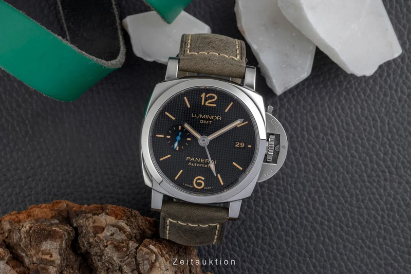 Panerai Luminor GMT steel automatic men's watch PAM01535 LP: 9600EUR [2604441]