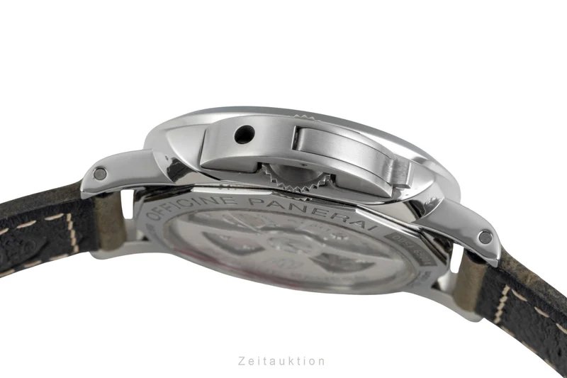 Panerai Luminor GMT steel automatic men's watch PAM01535 LP: 9600EUR [2604441]