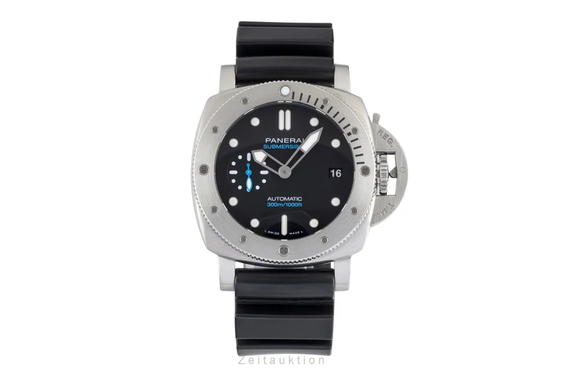 Panerai Submersible steel automatic men's watch PAM00973 LP: 9700EUR [2600617]
