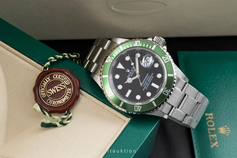Rolex Submariner steel automatic men's watch 16610LV [2604762]