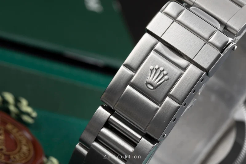 Rolex Submariner steel automatic men's watch 16610LV [2604762]