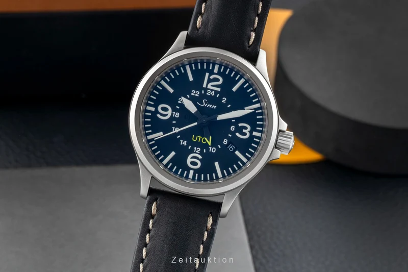 Sinn 856 UTC steel automatic men's watch 856.010 LP: 2110EUR [2603530]