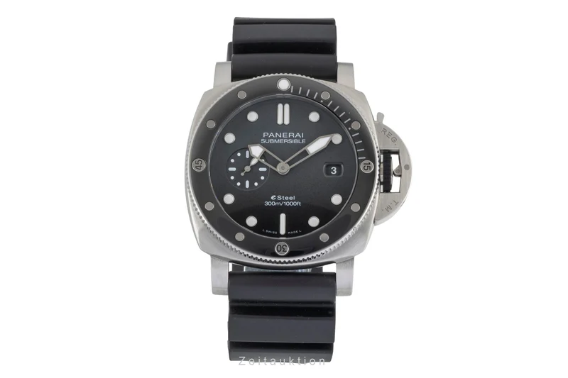 Panerai Submersible steel automatic men's watch PAM01288 LP: 11800EUR [2604598]