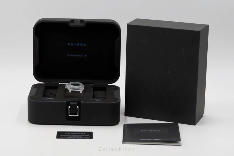 Panerai Submersible steel automatic men's watch PAM01288 LP: 11800EUR [2604598]