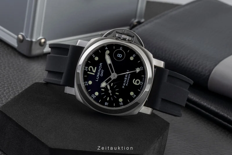 Panerai Luminor GMT steel automatic men's watch PAM00159 LP: 9600EUR [2604586]