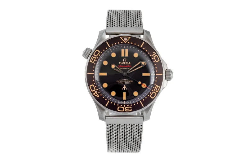 Omega Seamaster titanium automatic men's watch 210.90.42.20.01.001 LP: 10900EUR [2604845]