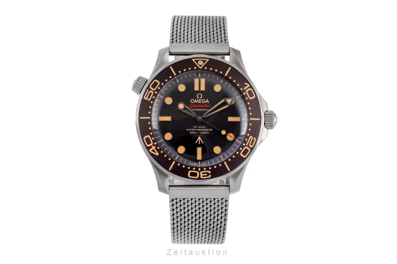 Omega Seamaster titanium automatic men's watch 210.90.42.20.01.001 LP: 10900EUR [2604845]