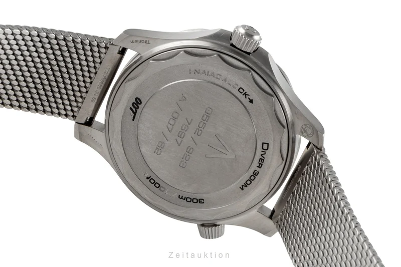 Omega Seamaster titanium automatic men's watch 210.90.42.20.01.001 LP: 10900EUR [2604845]