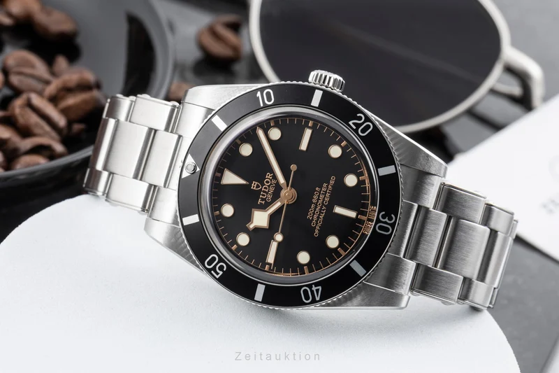 Tudor Black Bay steel automatic men's watch 79000N LP: 4280EUR [2604672]