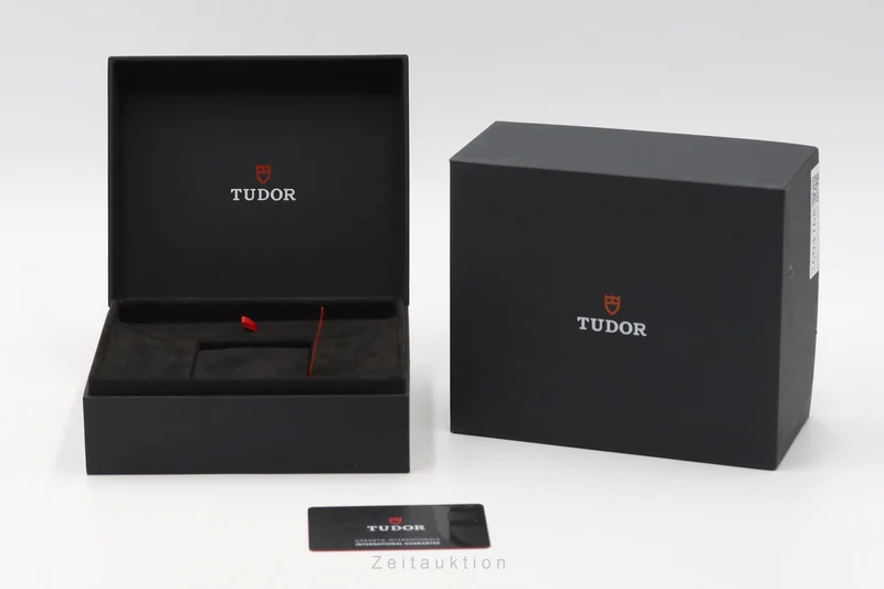 Tudor Black Bay steel automatic men's watch 79230R [2604768]
