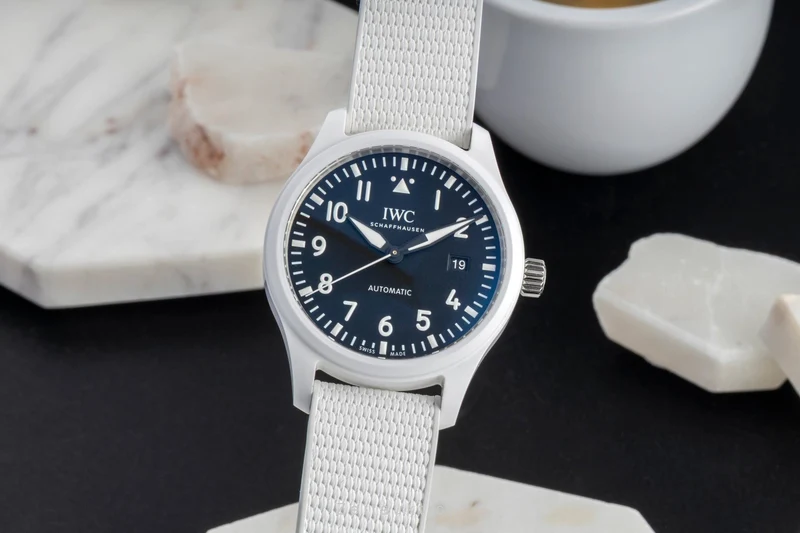 IWC Pilot ceramic / titanium automatic men's watch IW328104 LP: 9000EUR [2604805]
