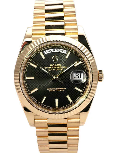 Rolex Day-Date 40 Gelbgold 228238 Schwarz