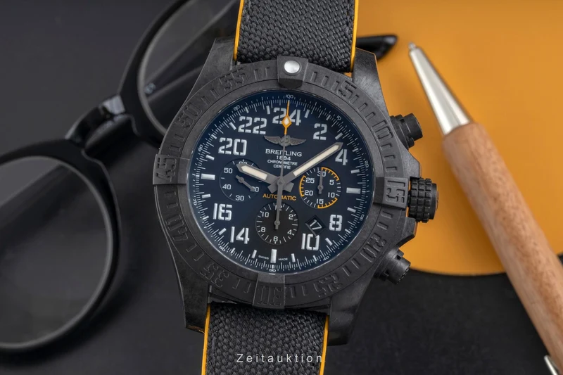 Breitling Avenger chronograph breitlight automatic men's watch XB1210E4/BE89 [2604813]