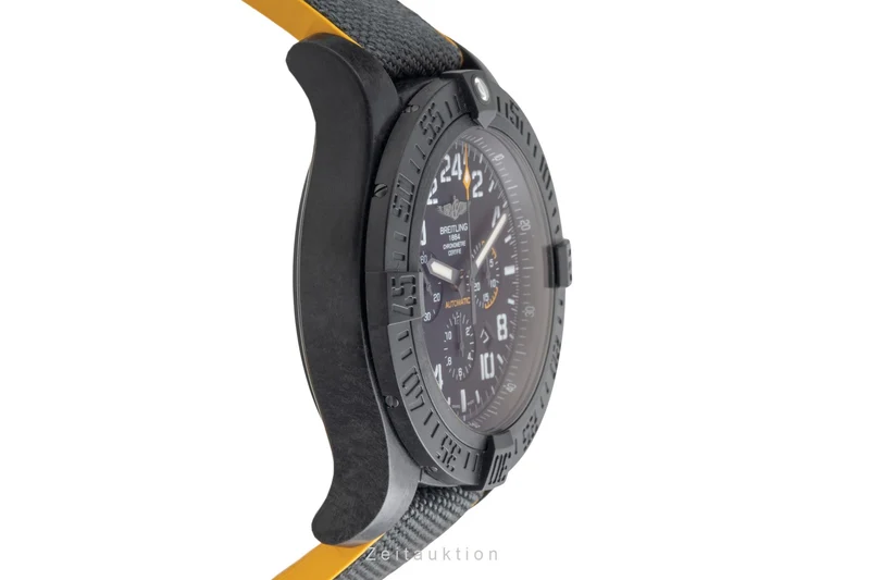 Breitling Avenger chronograph breitlight automatic men's watch XB1210E4/BE89 [2604813]