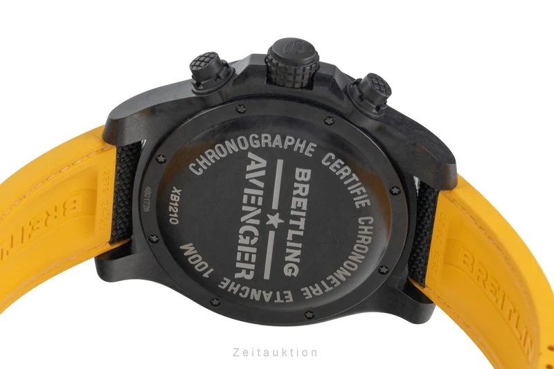 Breitling Avenger chronograph breitlight automatic men's watch XB1210E4/BE89 [2604813]