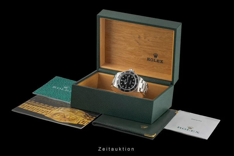 Rolex Submariner steel automatic men's watch 14060M [2604623]