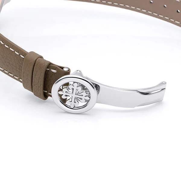 Patek Philippe World Time Flyback Chronograph
